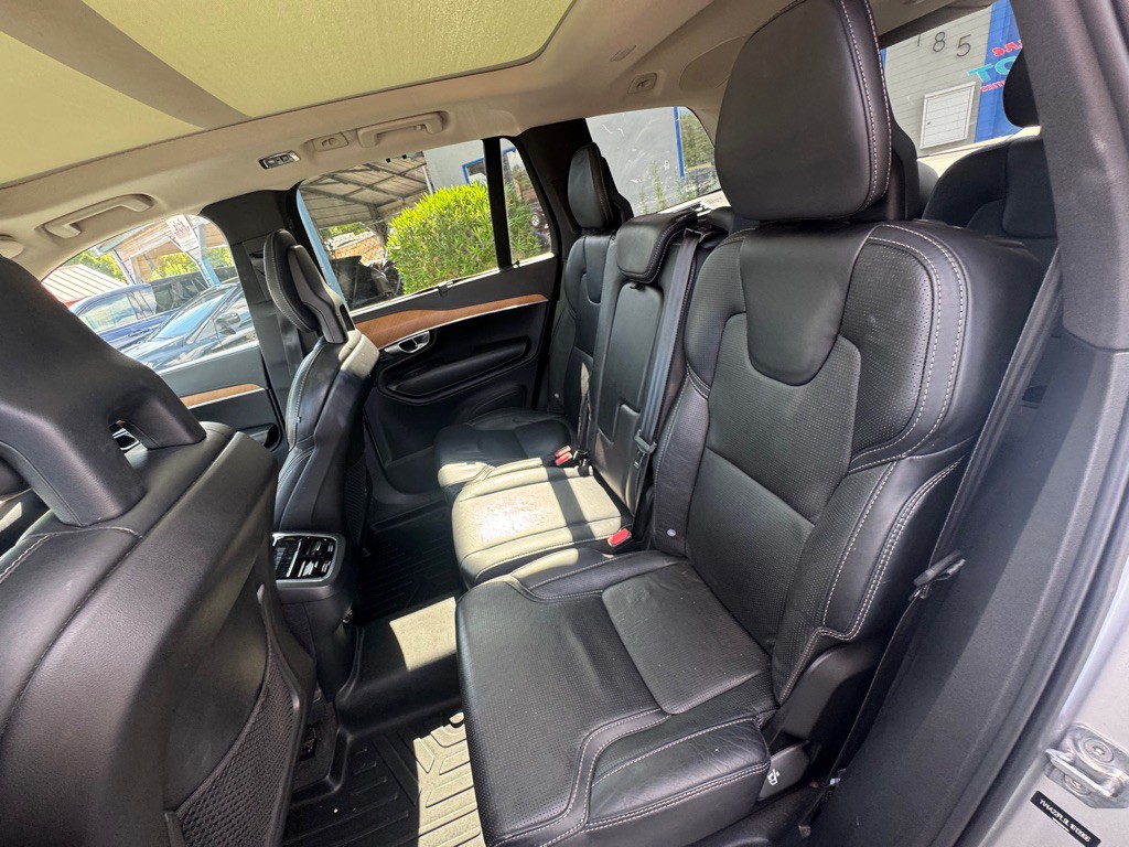 2020 Volvo XC90 Image 11