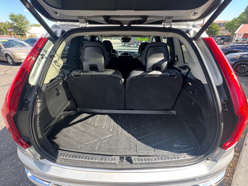 2020 Volvo XC90 Image 21