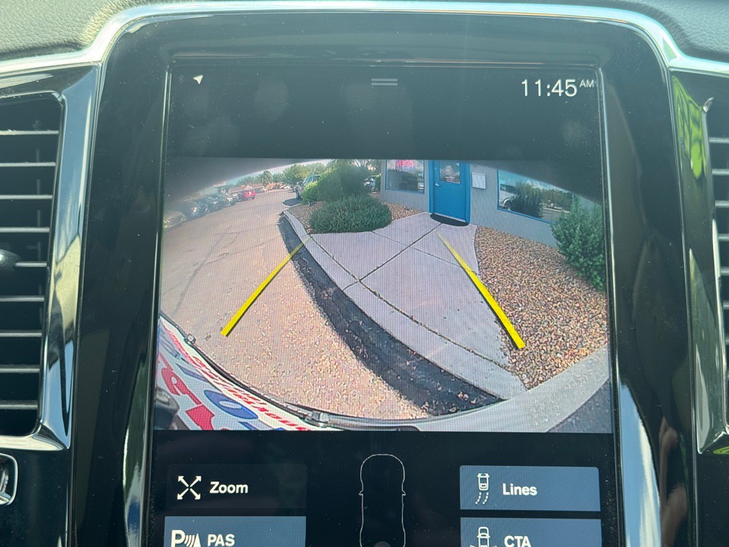 2020 Volvo XC90 Image 33