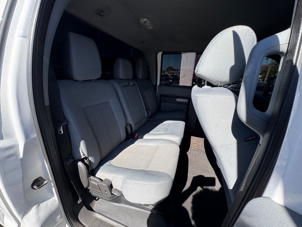 2015 Ford F-250 Image 12