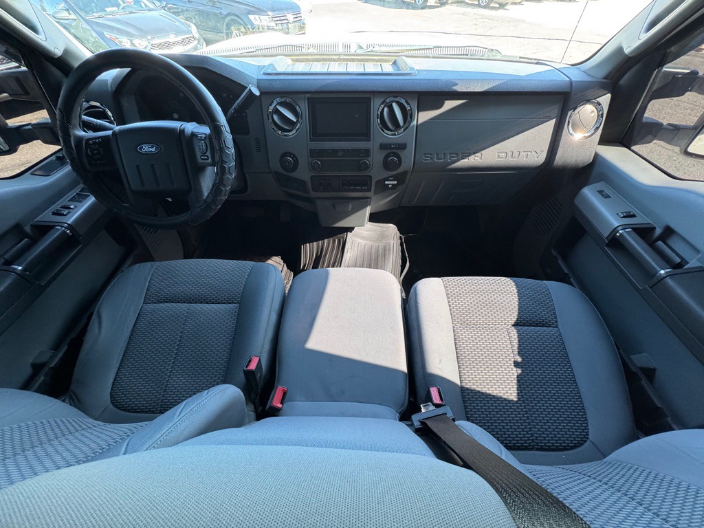 2015 Ford F-250 Image 17