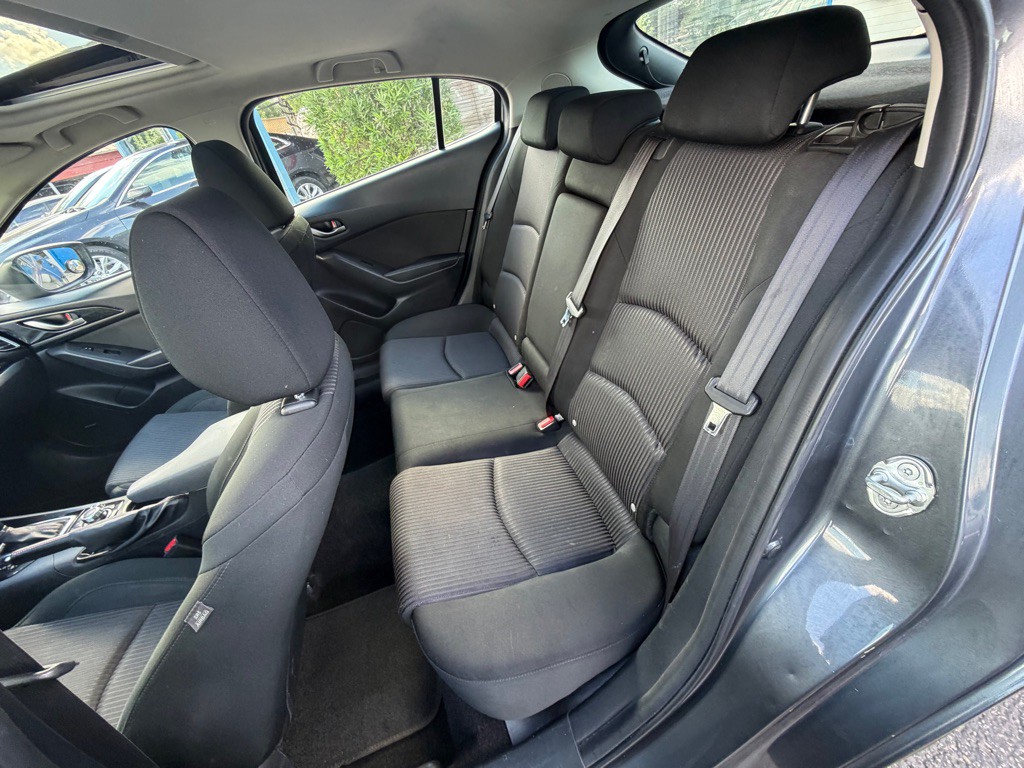 2016 Mazda Mazda3 Image 11