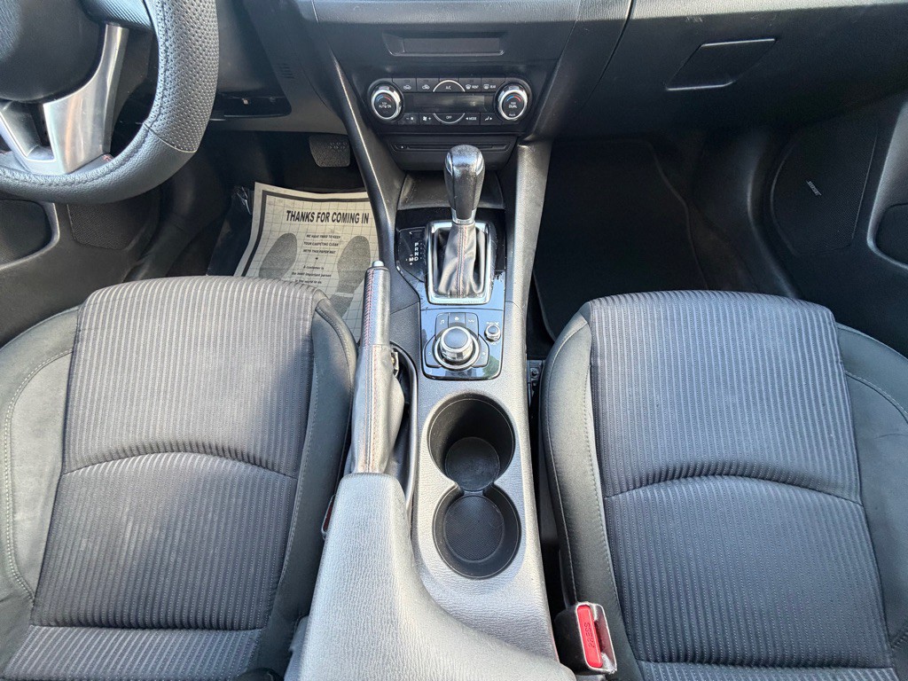 2016 Mazda Mazda3 Image 16