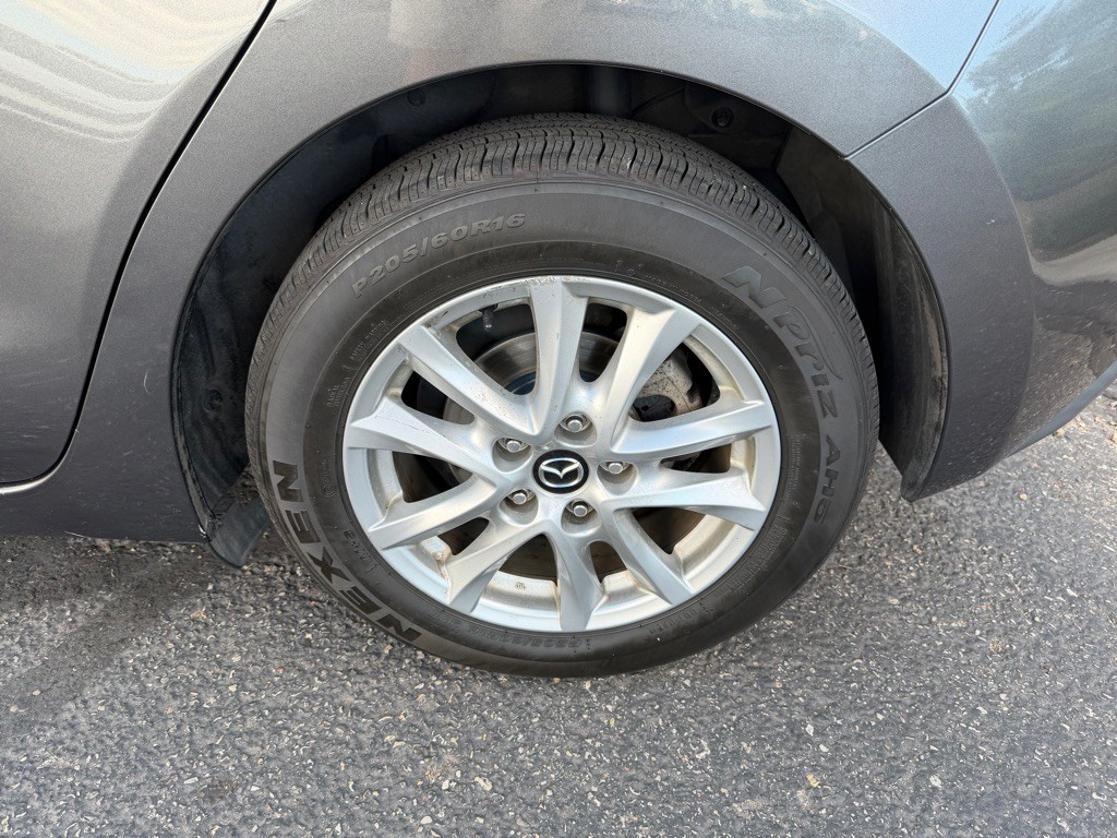 2016 Mazda Mazda3 Image 28