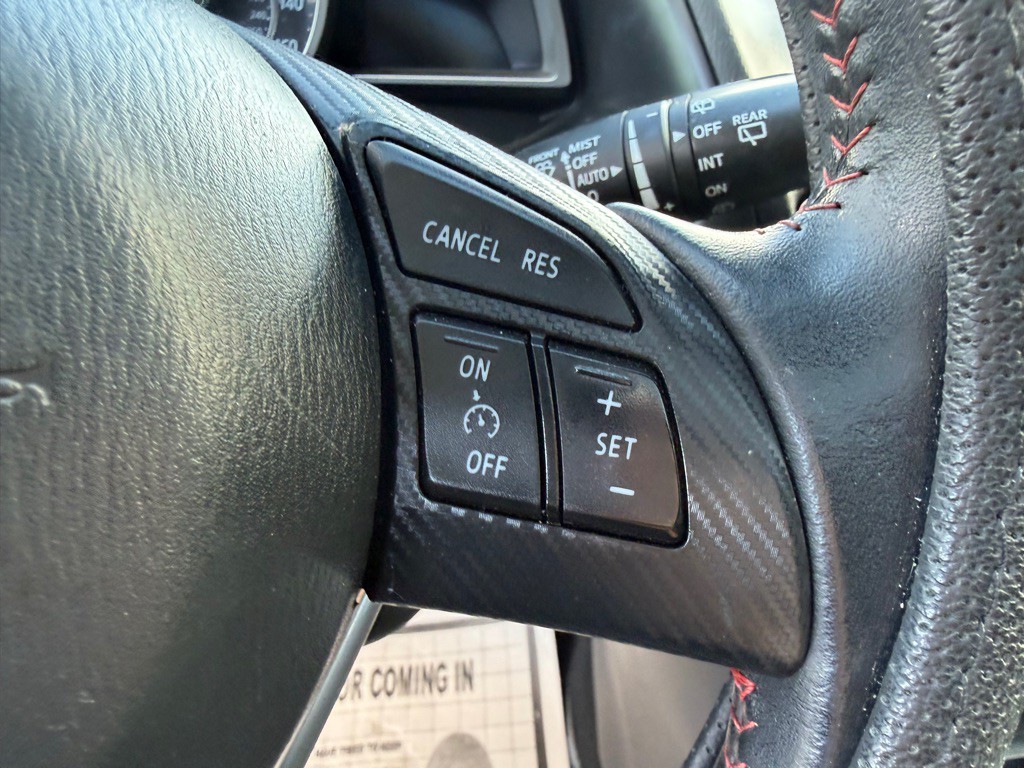 2016 Mazda Mazda3 Image 32