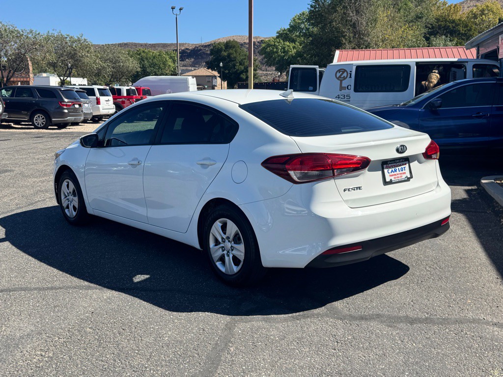2018 Kia Forte Image 7
