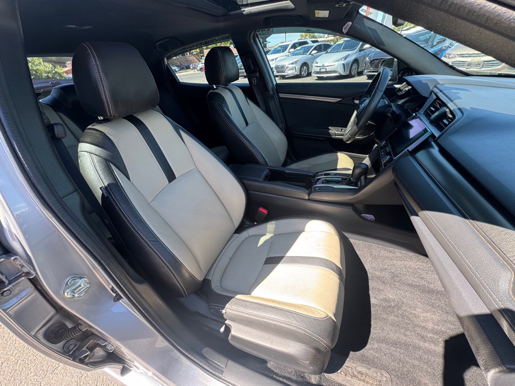 2018 Honda Civic Image 10