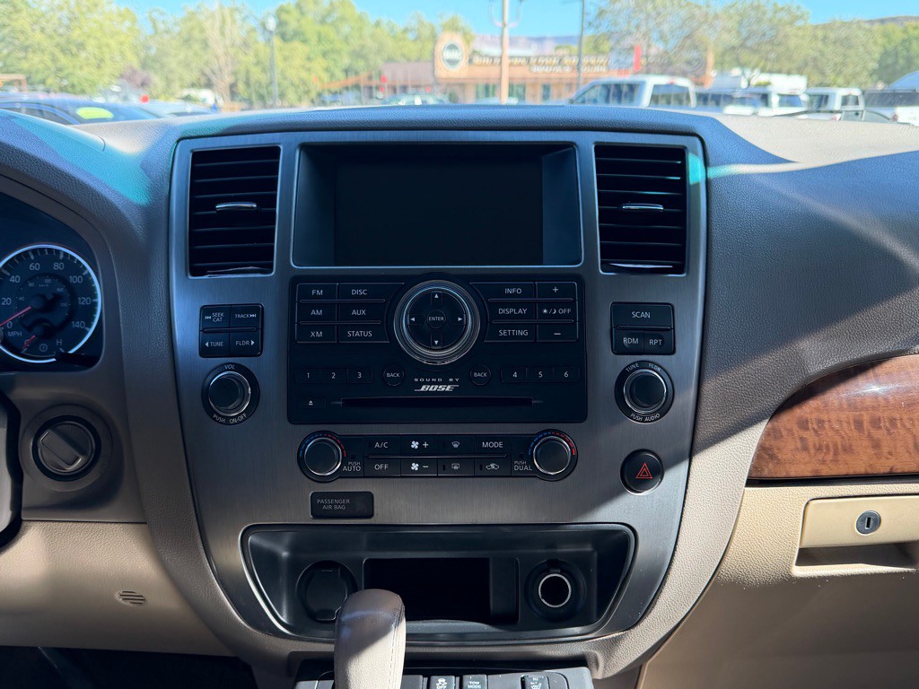 2014 Nissan Armada Image 15