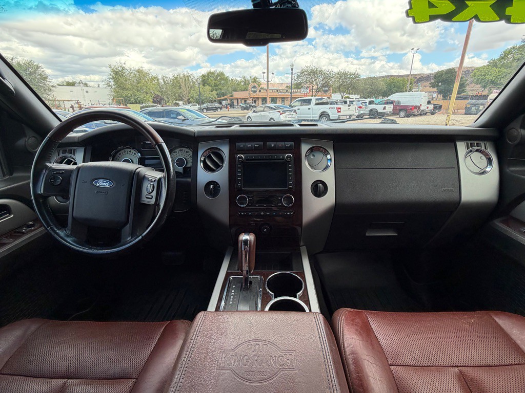 2012 Ford Expedition Image 16