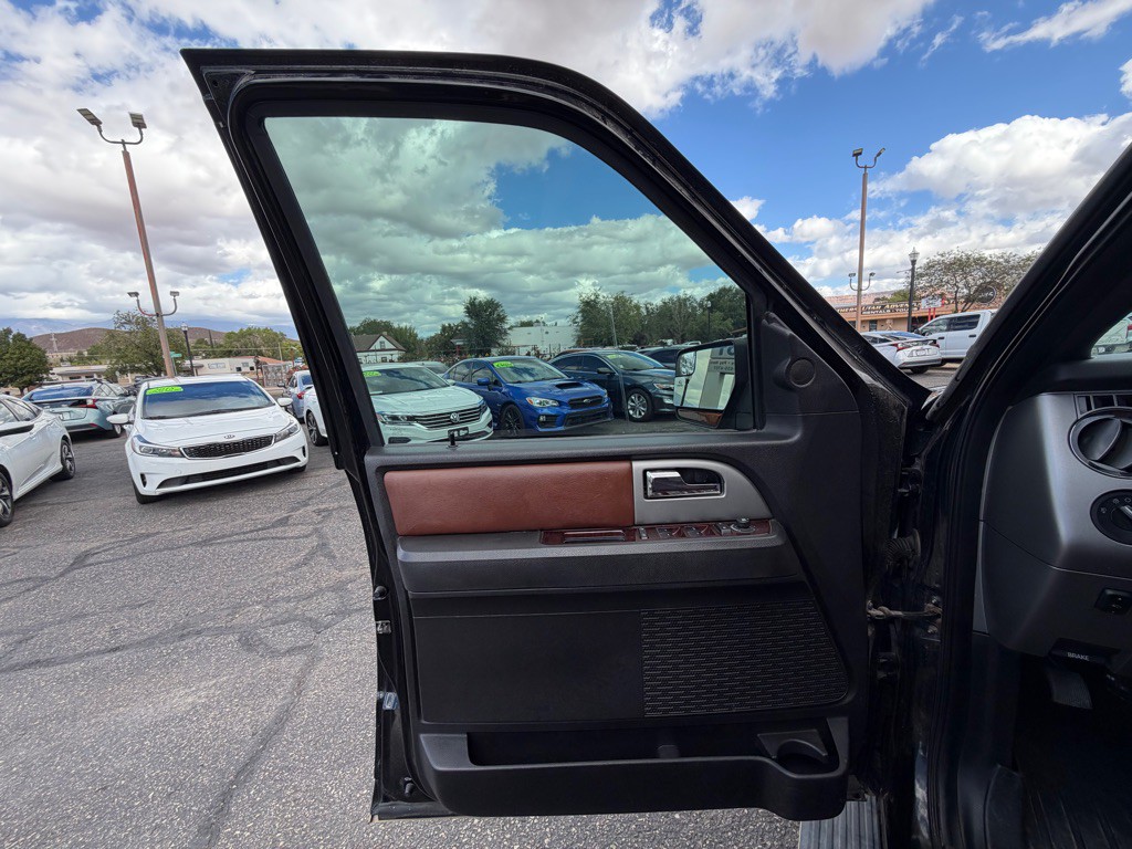 2012 Ford Expedition Image 26