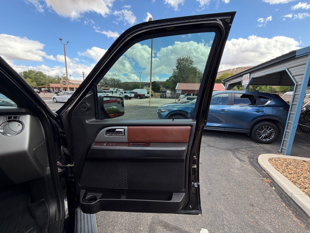2012 Ford Expedition Image 28