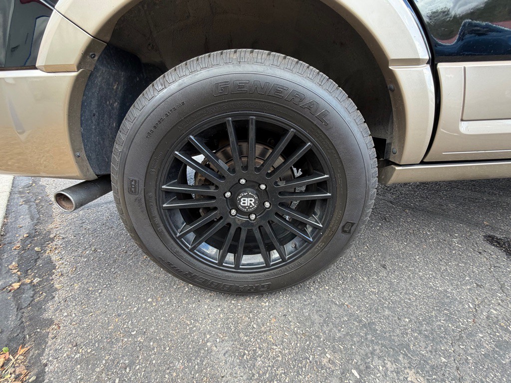 2012 Ford Expedition Image 31