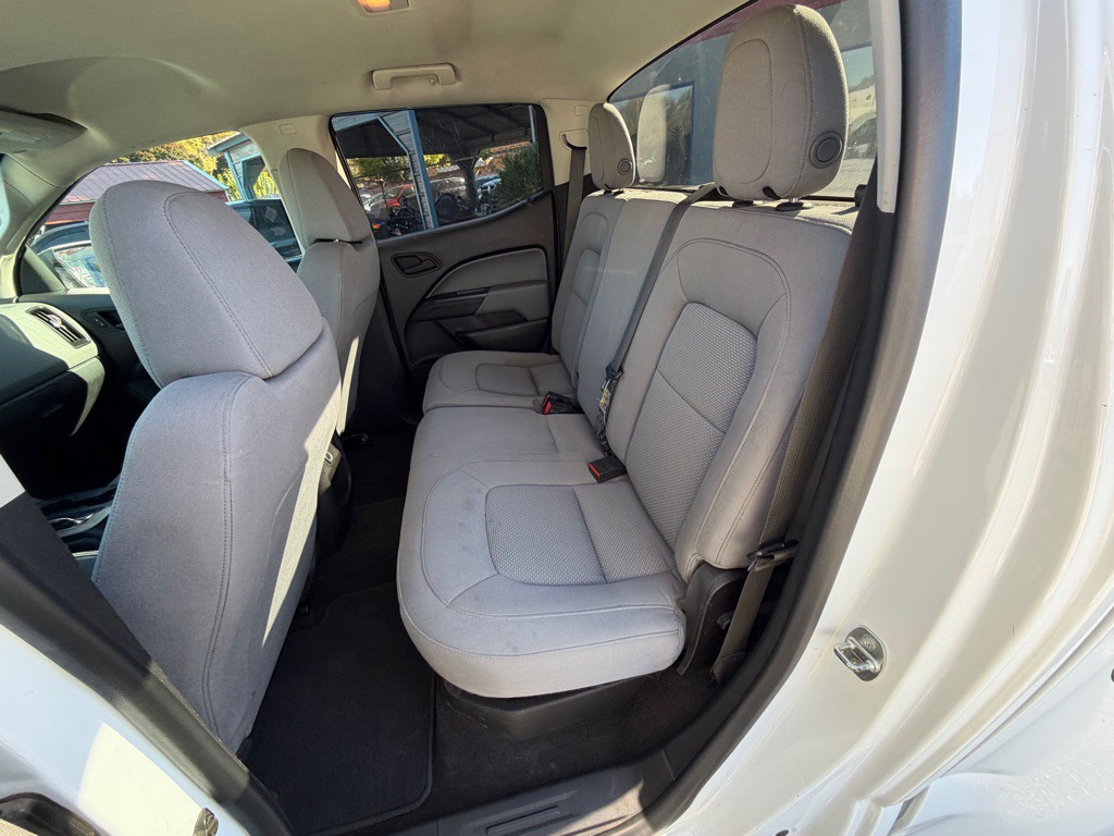 2016 Chevrolet Colorado Image 11