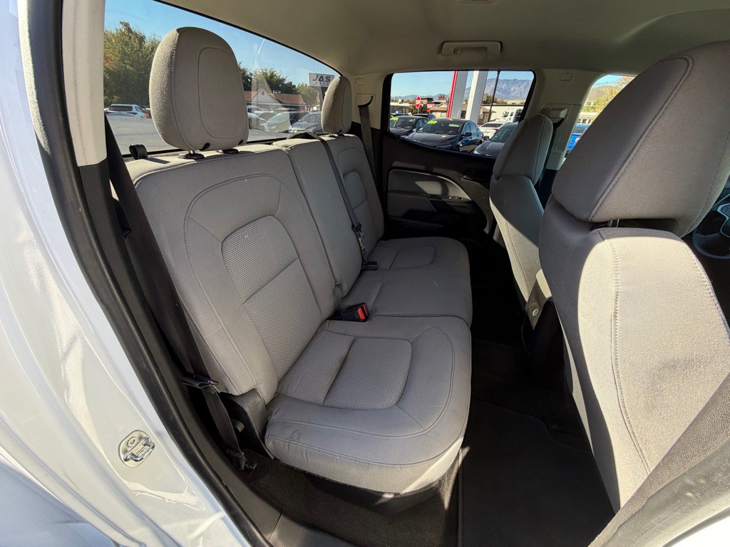2016 Chevrolet Colorado Image 12