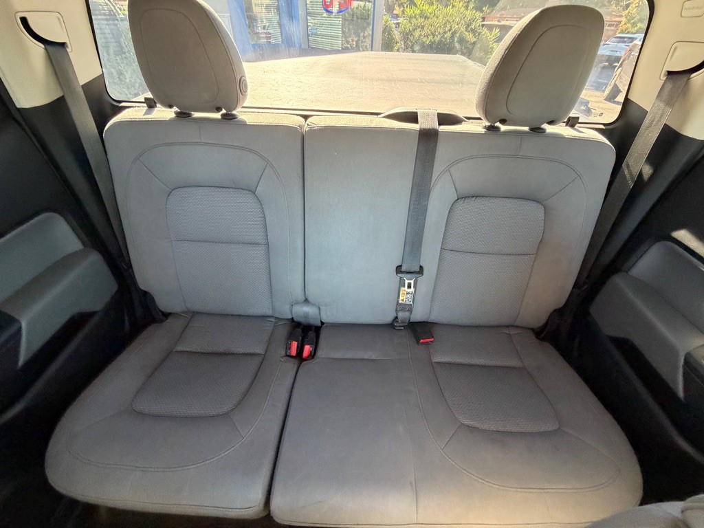 2016 Chevrolet Colorado Image 19