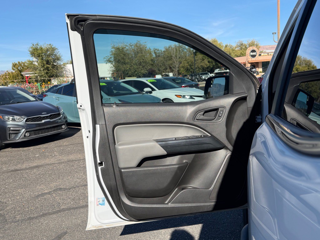 2016 Chevrolet Colorado Image 20