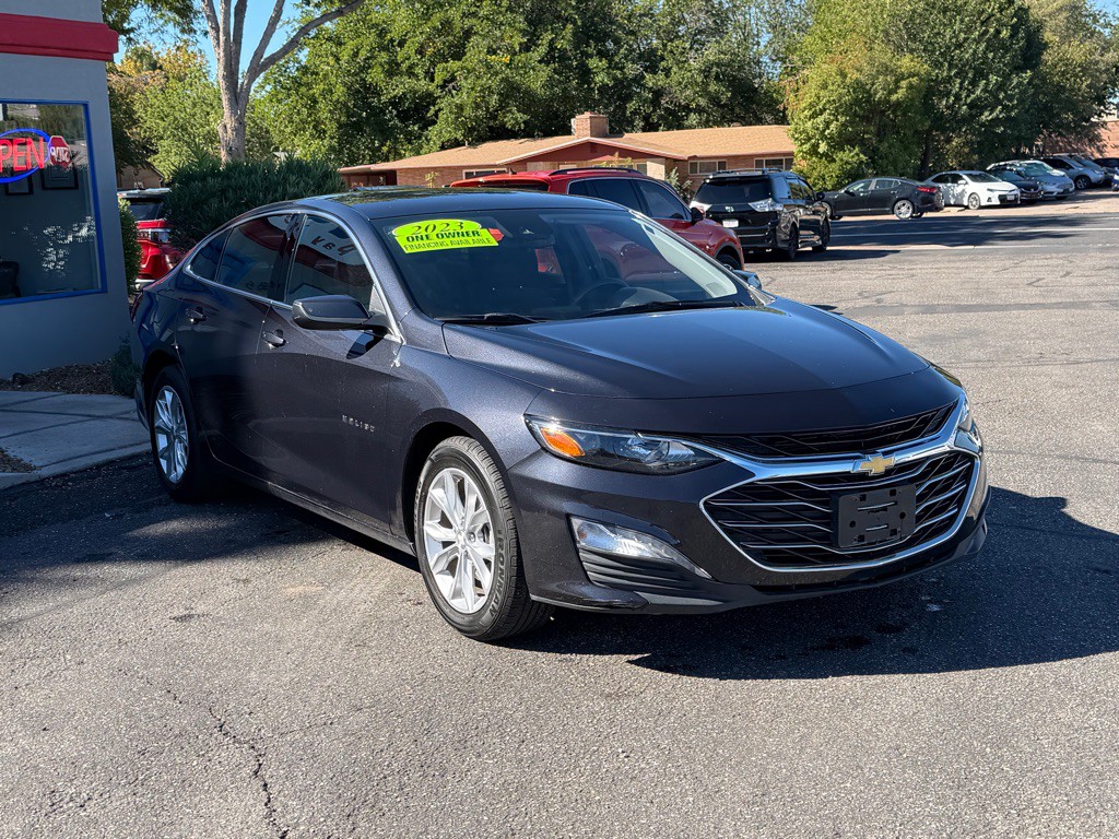 2023 Chevrolet Malibu Image 3