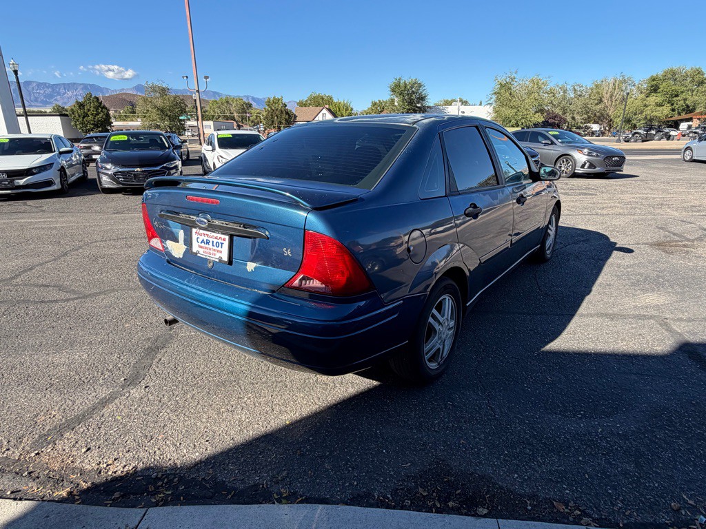 2000 Ford Focus Image 5