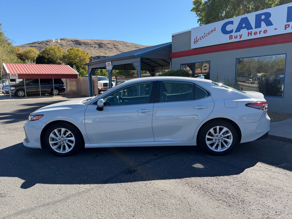 2022 Toyota Camry Image 8