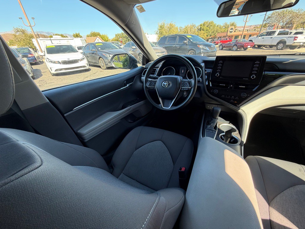2022 Toyota Camry Image 13