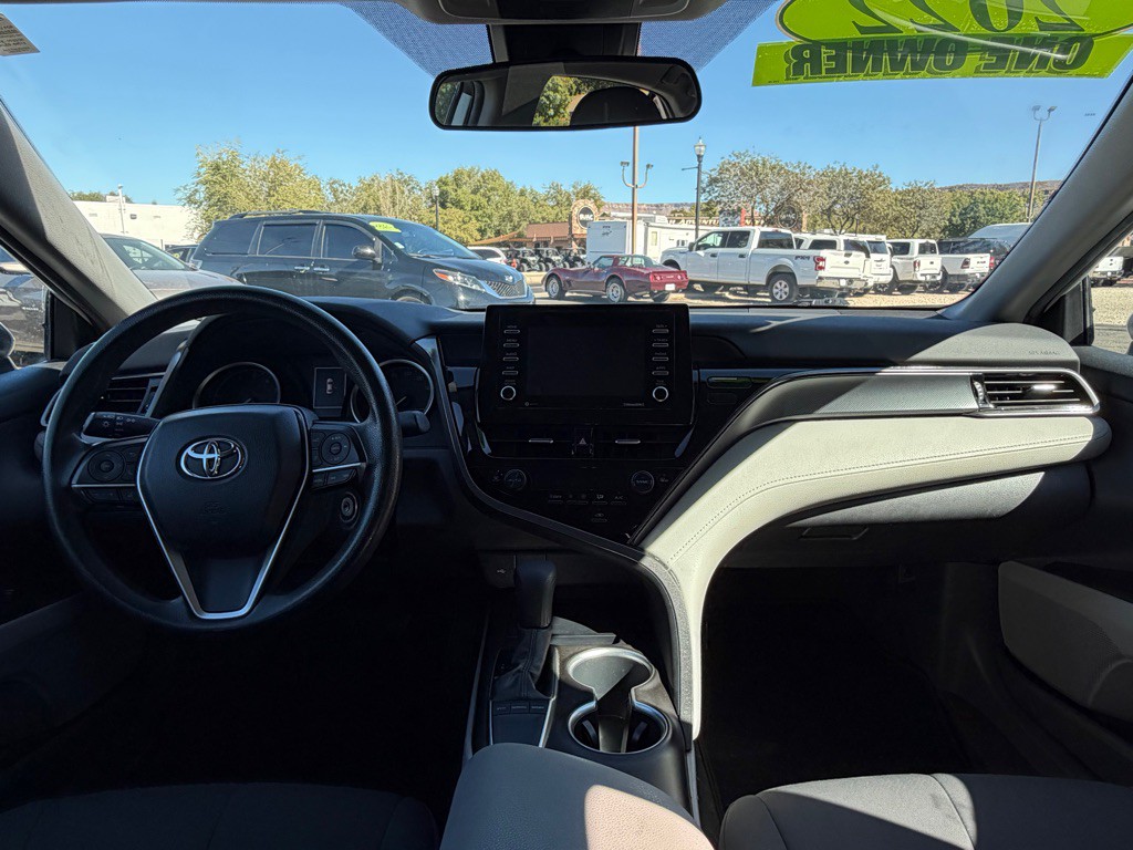 2022 Toyota Camry Image 14
