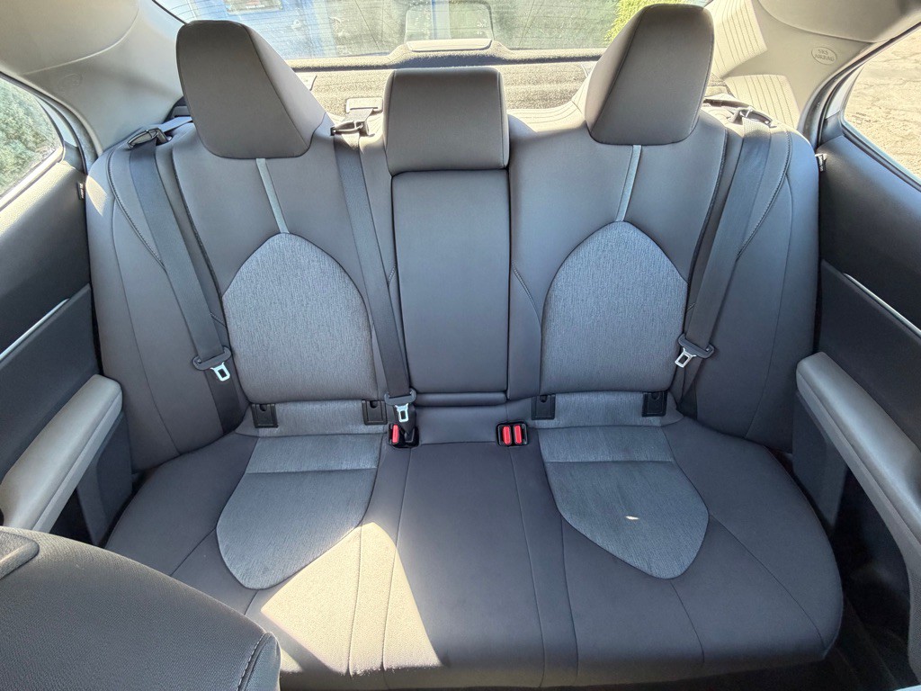 2022 Toyota Camry Image 19