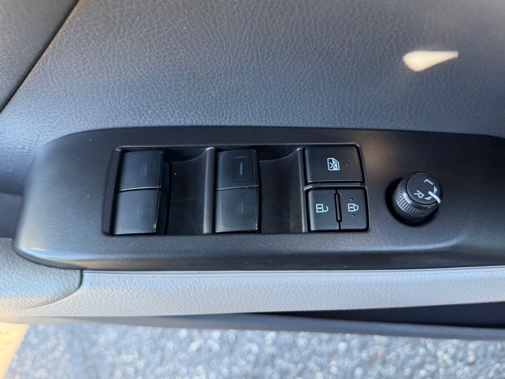 2022 Toyota Camry Image 22