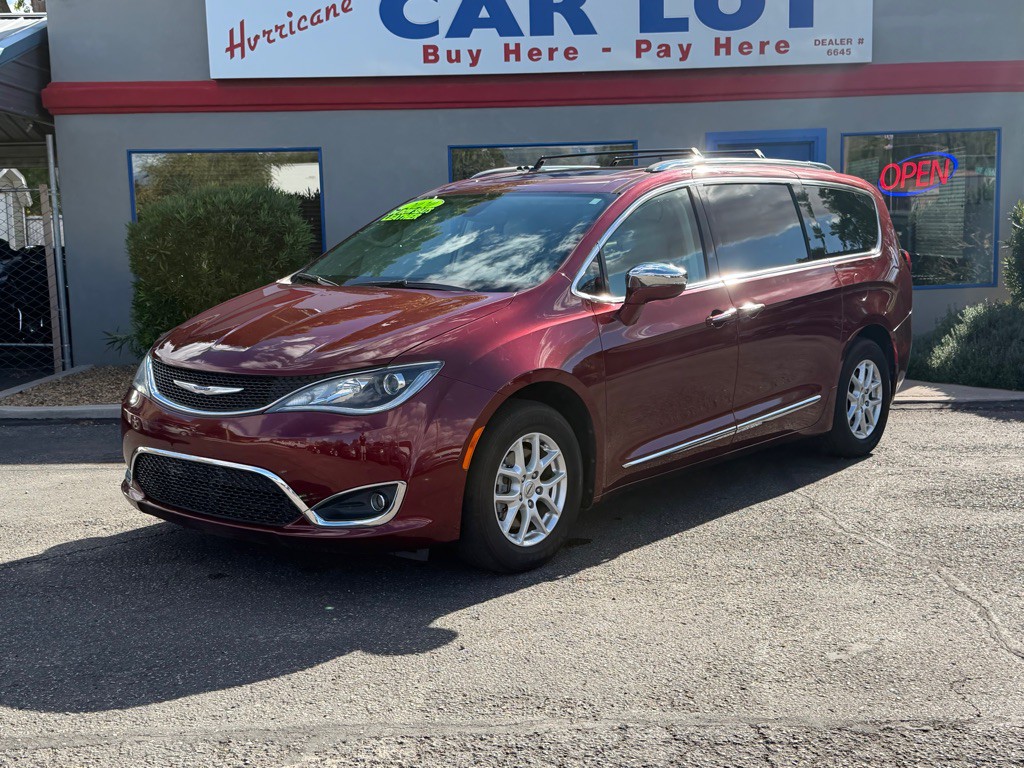 2020 Chrysler Pacifica Image 1