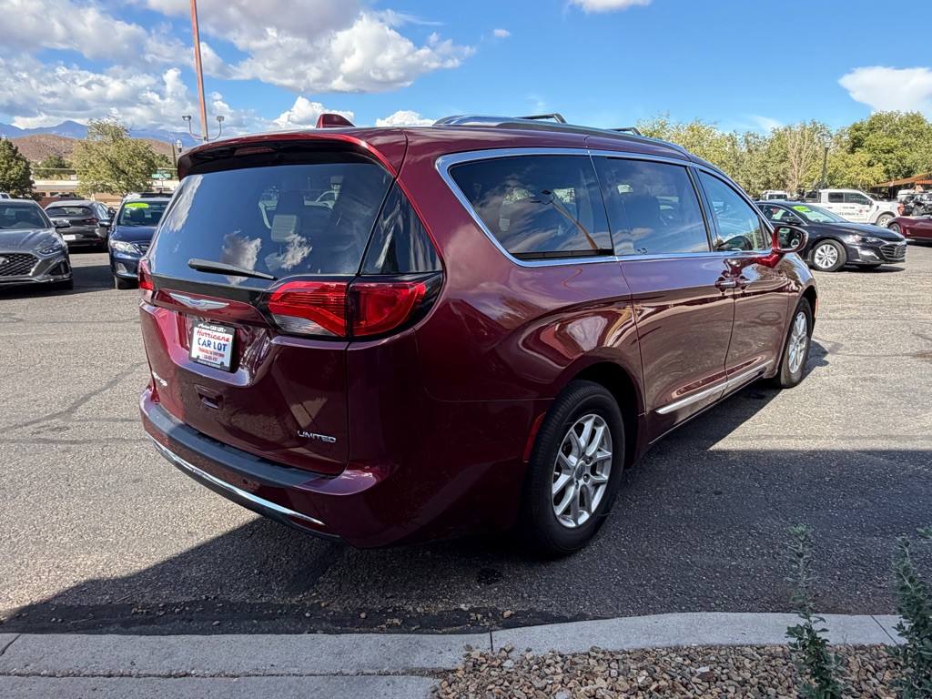 2020 Chrysler Pacifica Image 5