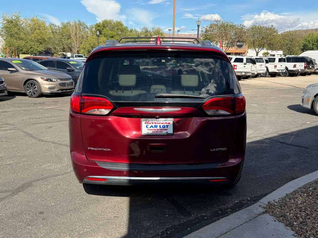 2020 Chrysler Pacifica Image 6
