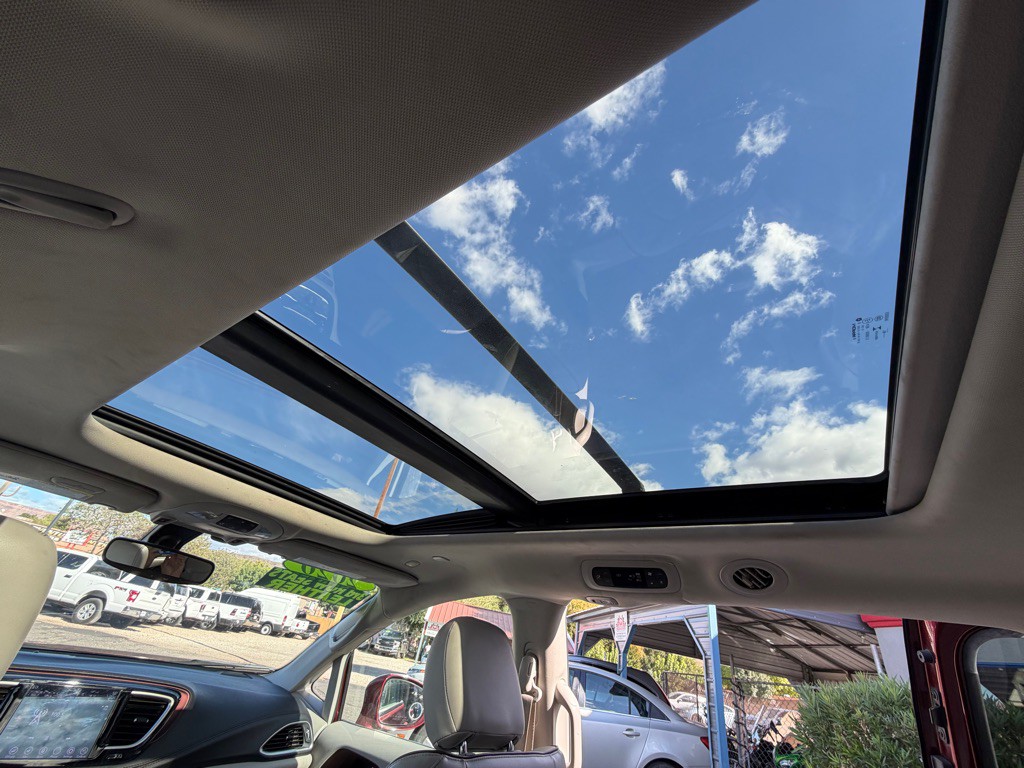 2020 Chrysler Pacifica Image 18