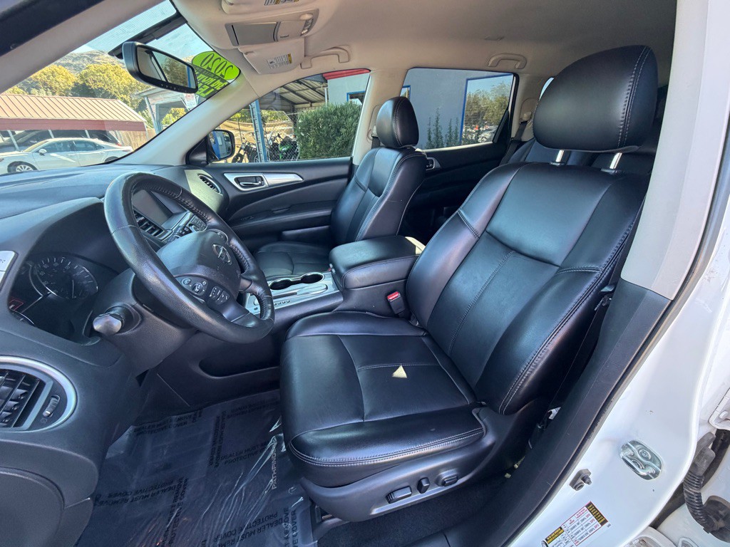 2020 Nissan Pathfinder Image 9