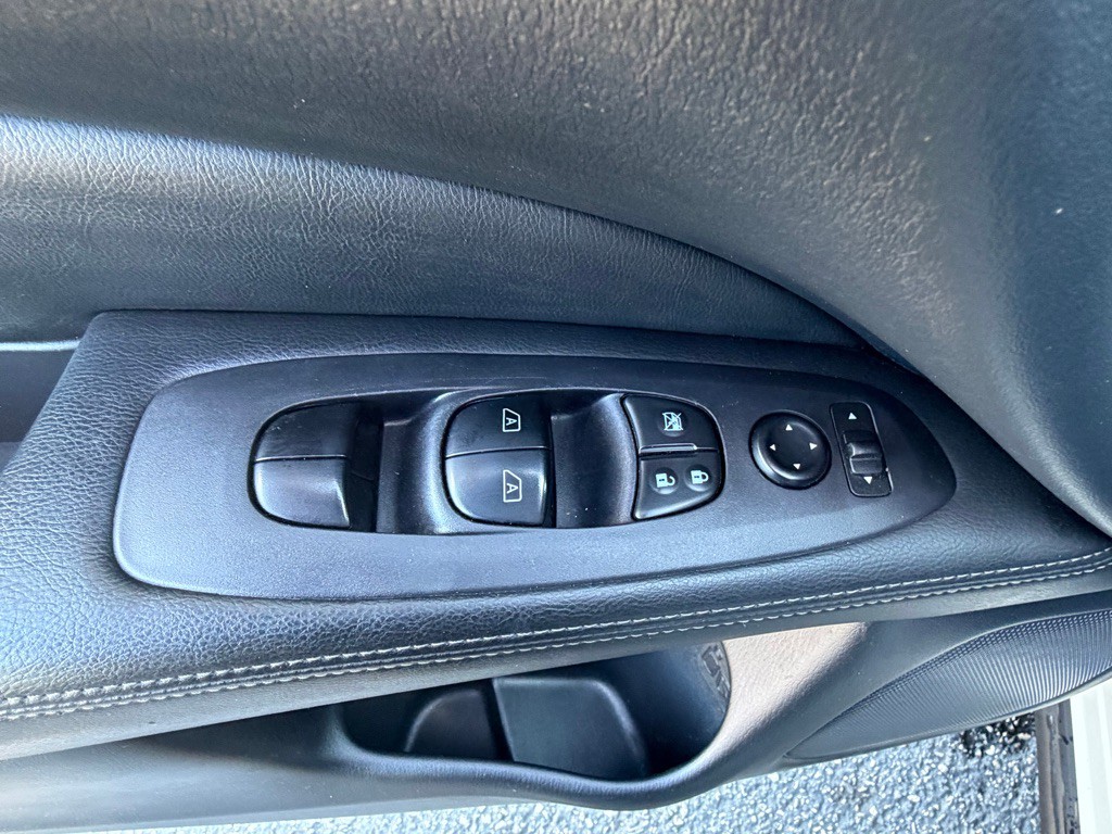 2020 Nissan Pathfinder Image 24