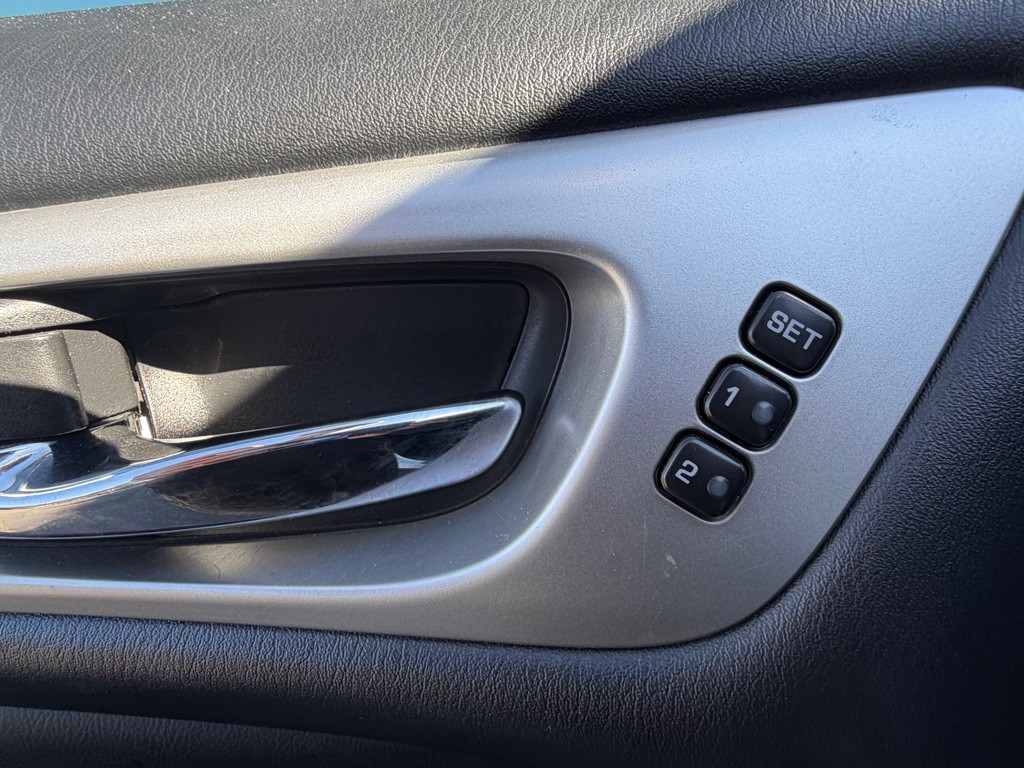 2020 Nissan Pathfinder Image 25