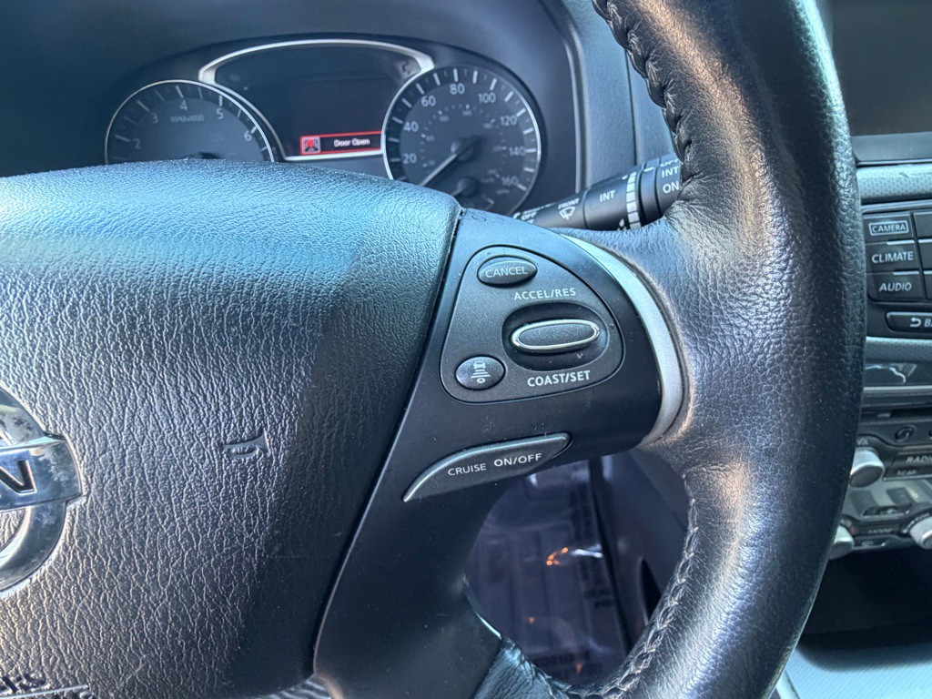 2020 Nissan Pathfinder Image 33