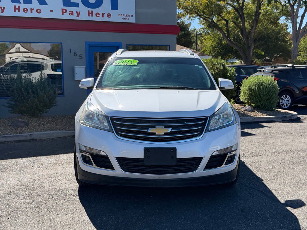 2016 Chevrolet Traverse Image 2