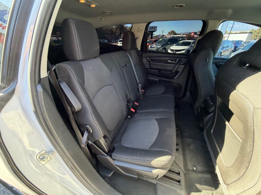 2016 Chevrolet Traverse Image 12