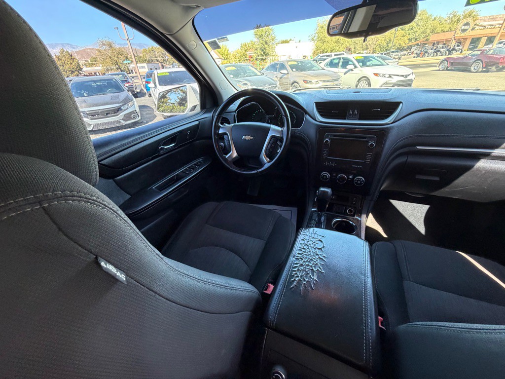 2016 Chevrolet Traverse Image 13