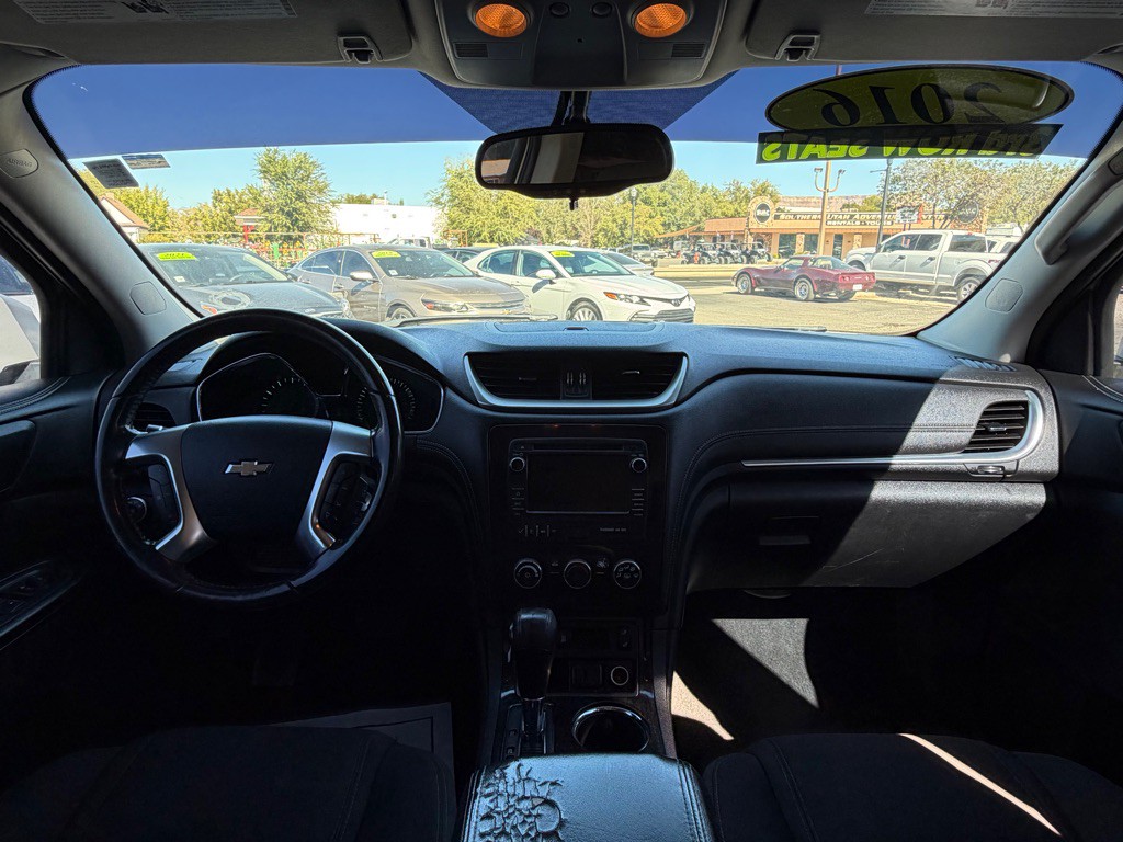 2016 Chevrolet Traverse Image 14