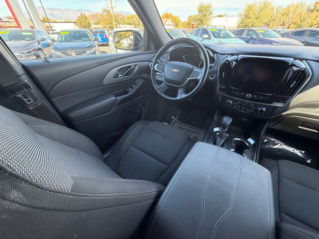 2022 Chevrolet Traverse Image 13
