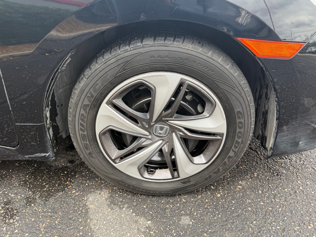 2019 Honda Civic Image 26