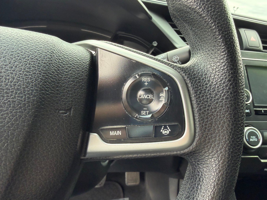 2019 Honda Civic Image 30