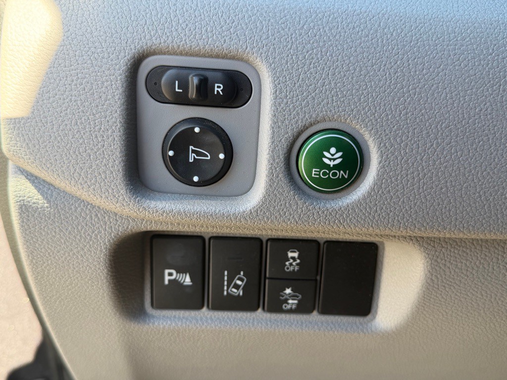 2017 Honda Pilot Image 34