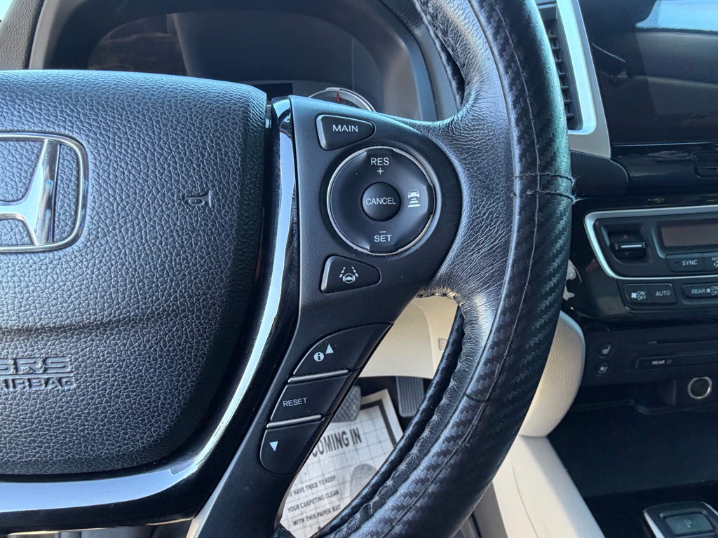 2017 Honda Pilot Image 36