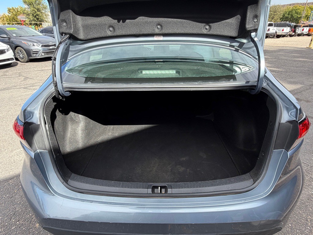 2021 Toyota Corolla Image 20