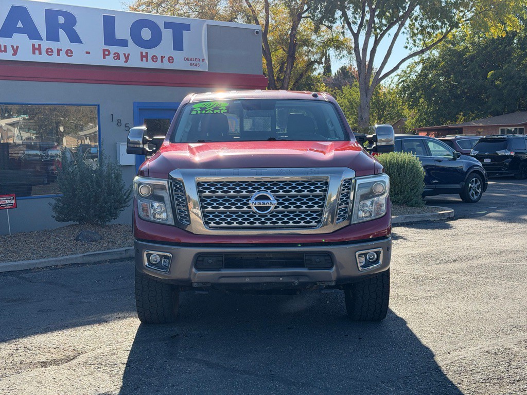 2016 Nissan Titan Image 2