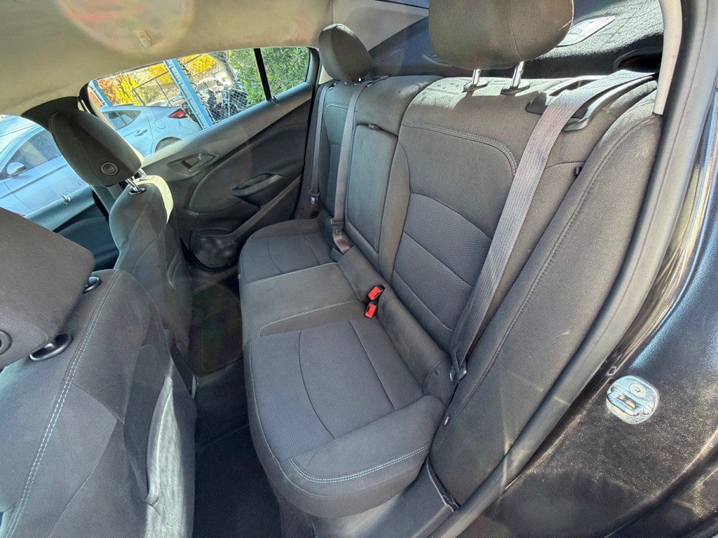 2016 Chevrolet Cruze Image 11