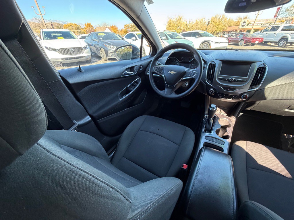 2016 Chevrolet Cruze Image 13