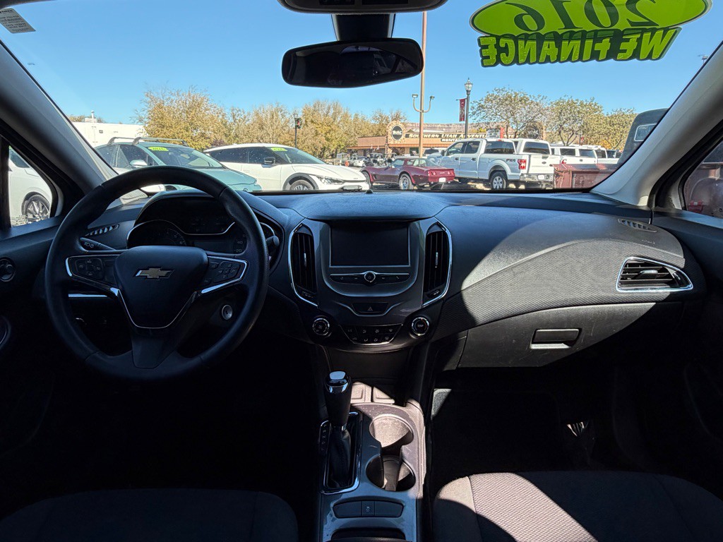 2016 Chevrolet Cruze Image 14