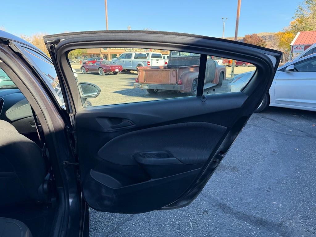 2016 Chevrolet Cruze Image 25